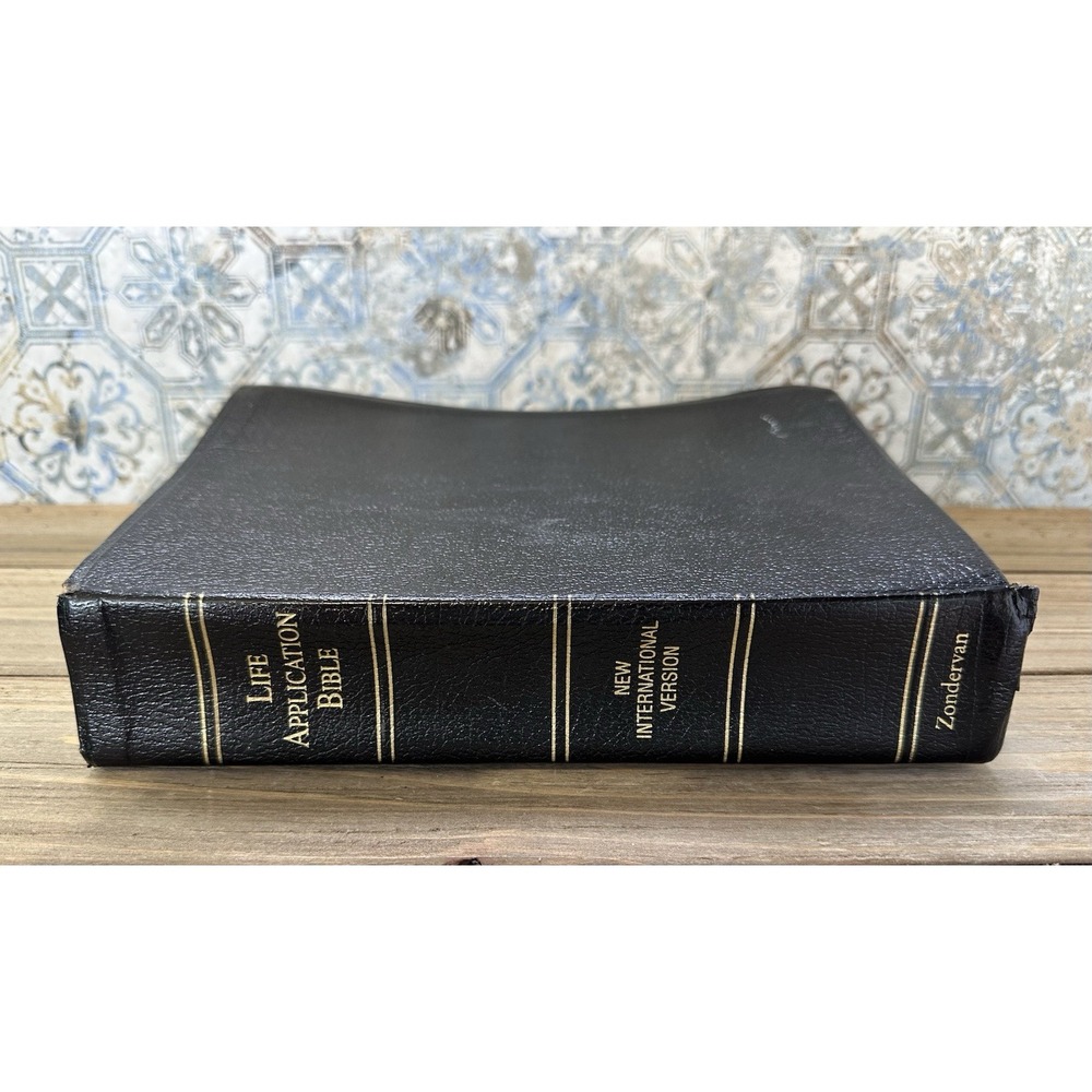 Zondervan Life Application Study Bible NIV Bonded Leather Black Good